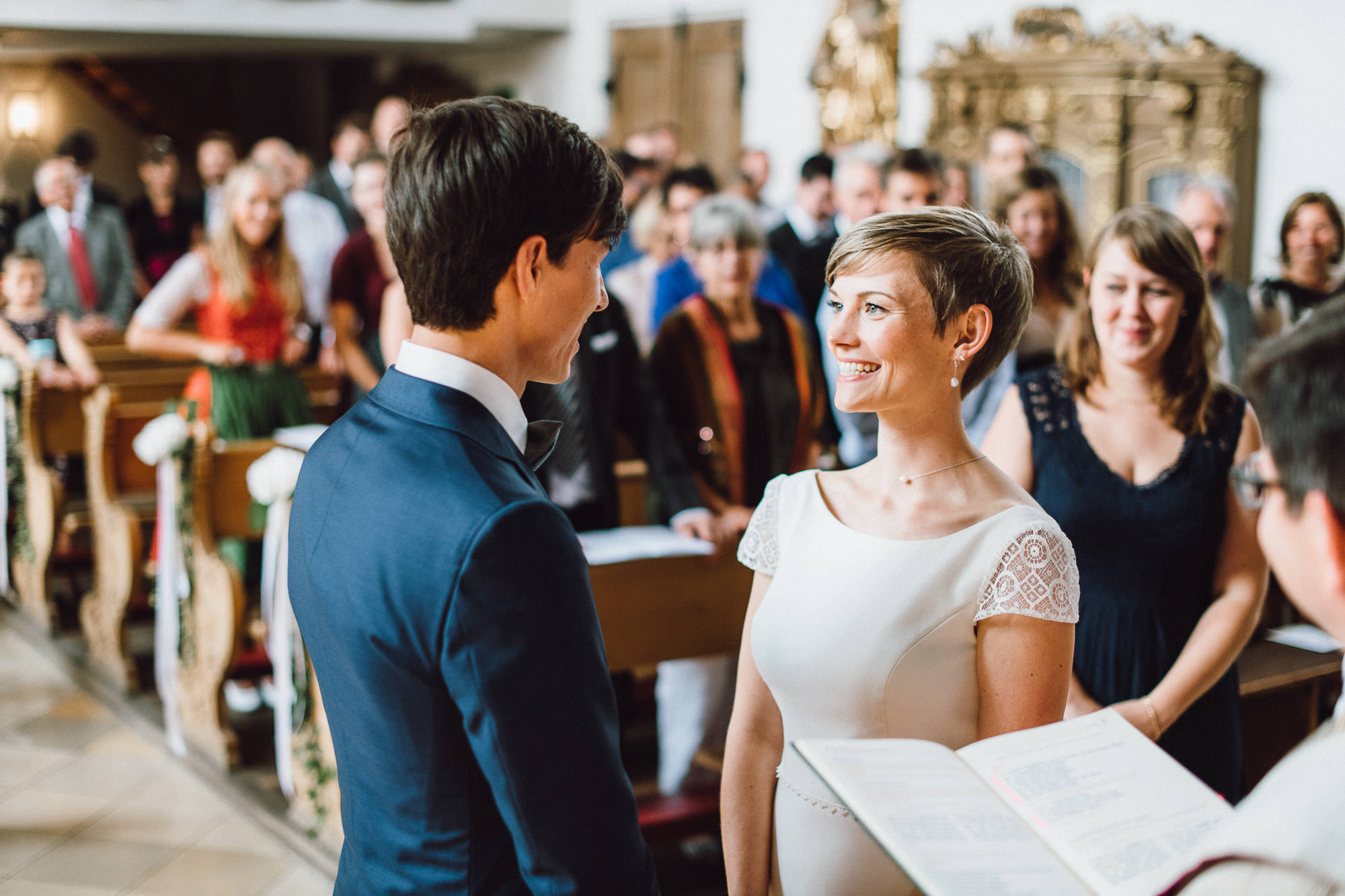 greenery-wedding-hochzeit-prielhof-sukkulenten-scheyern-lauraelenaphotography-045