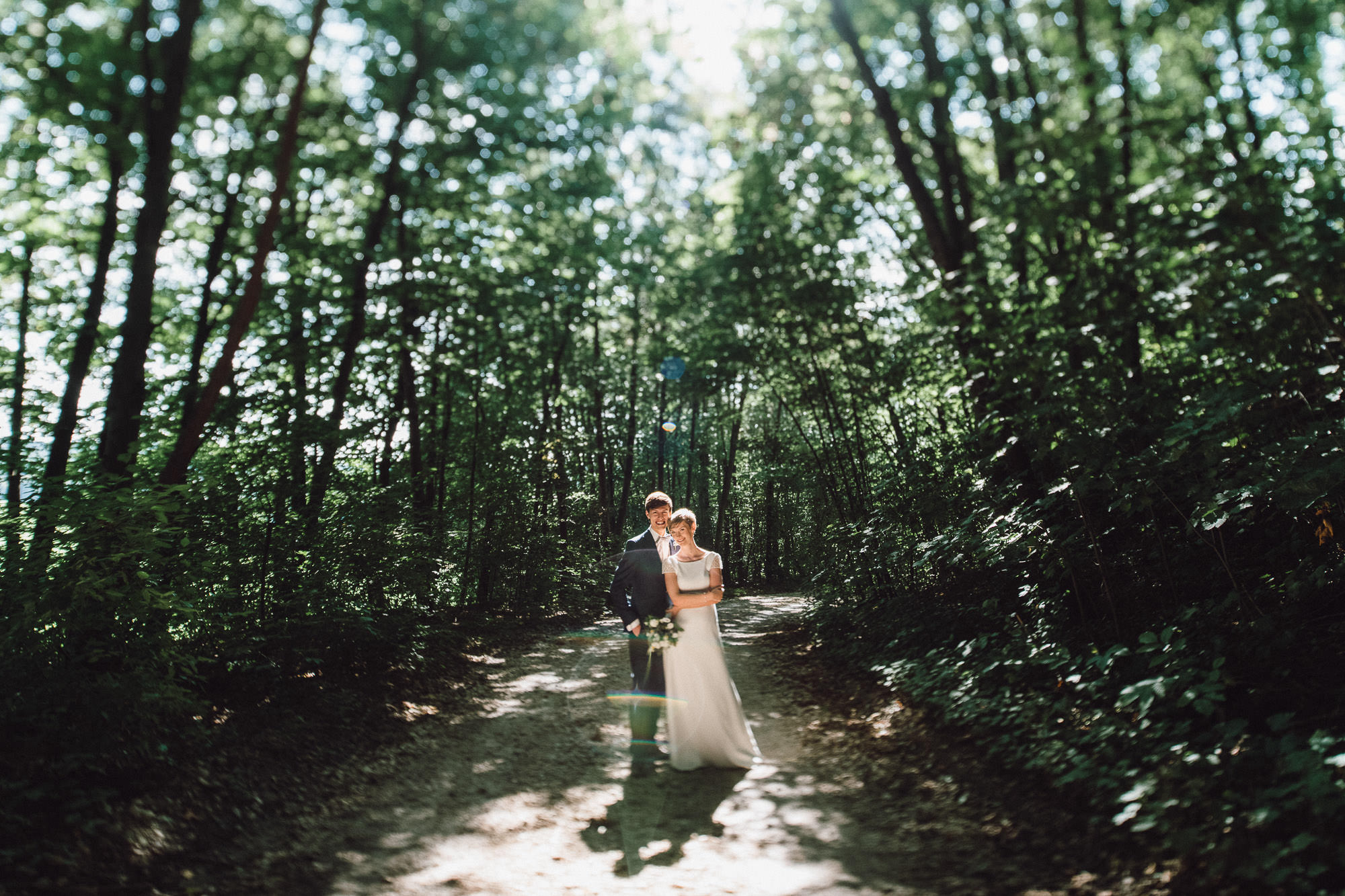 greenery-wedding-hochzeit-prielhof-sukkulenten-scheyern-lauraelenaphotography-058