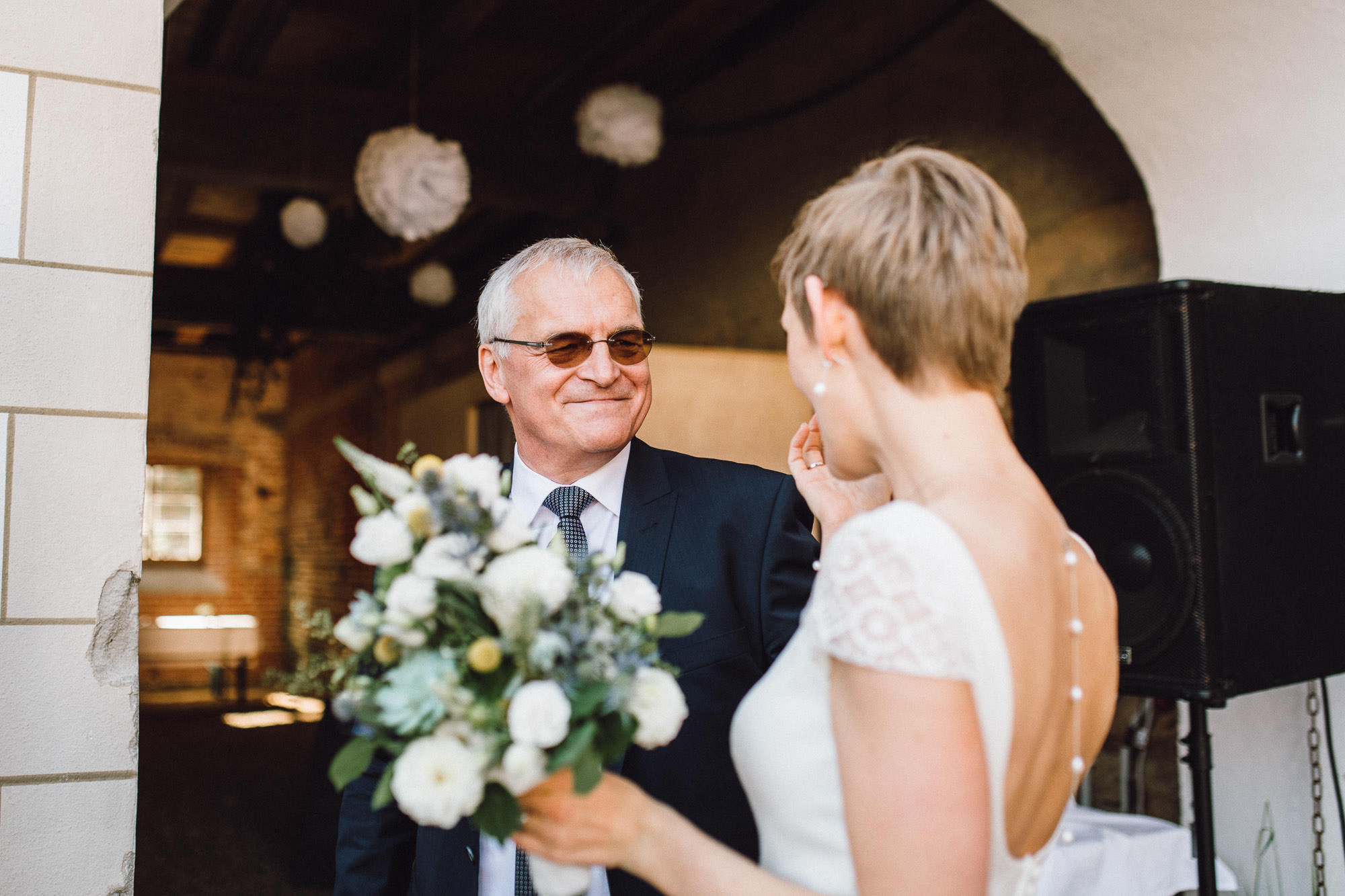 greenery-wedding-hochzeit-prielhof-sukkulenten-scheyern-lauraelenaphotography-070