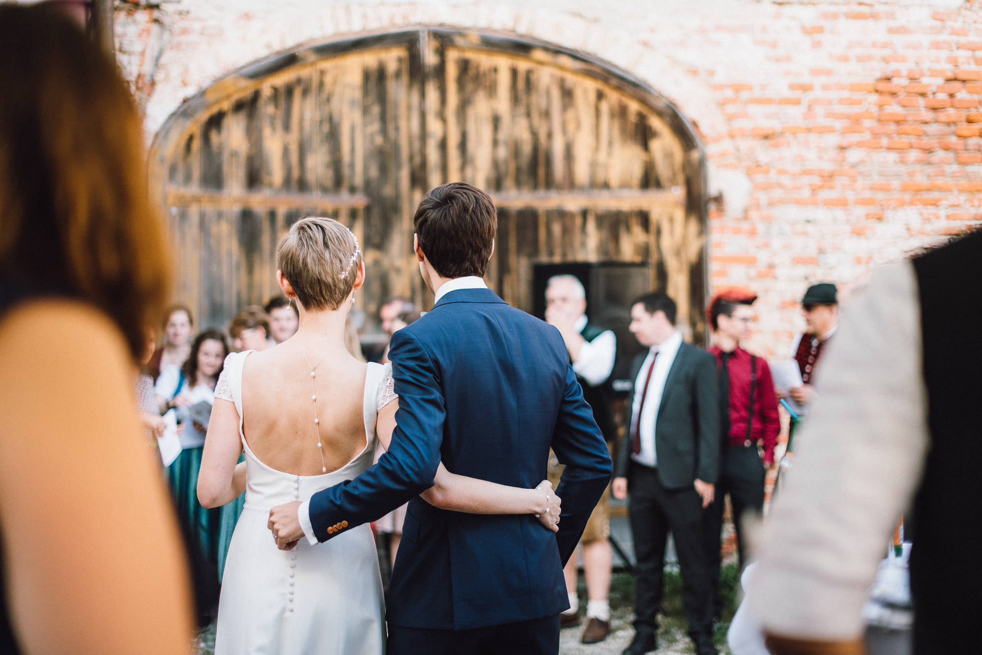 greenery-wedding-hochzeit-prielhof-sukkulenten-scheyern-lauraelenaphotography-071