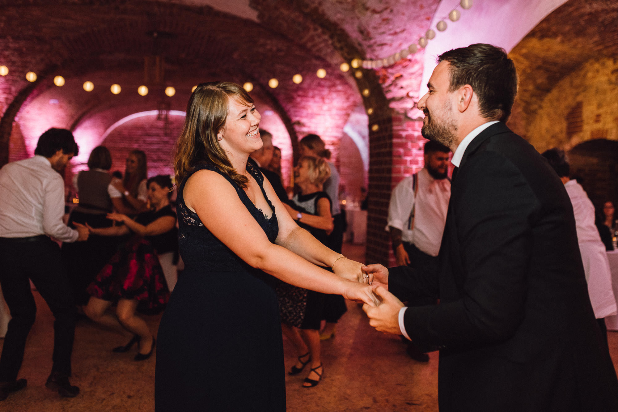 greenery-wedding-hochzeit-prielhof-sukkulenten-scheyern-lauraelenaphotography-120