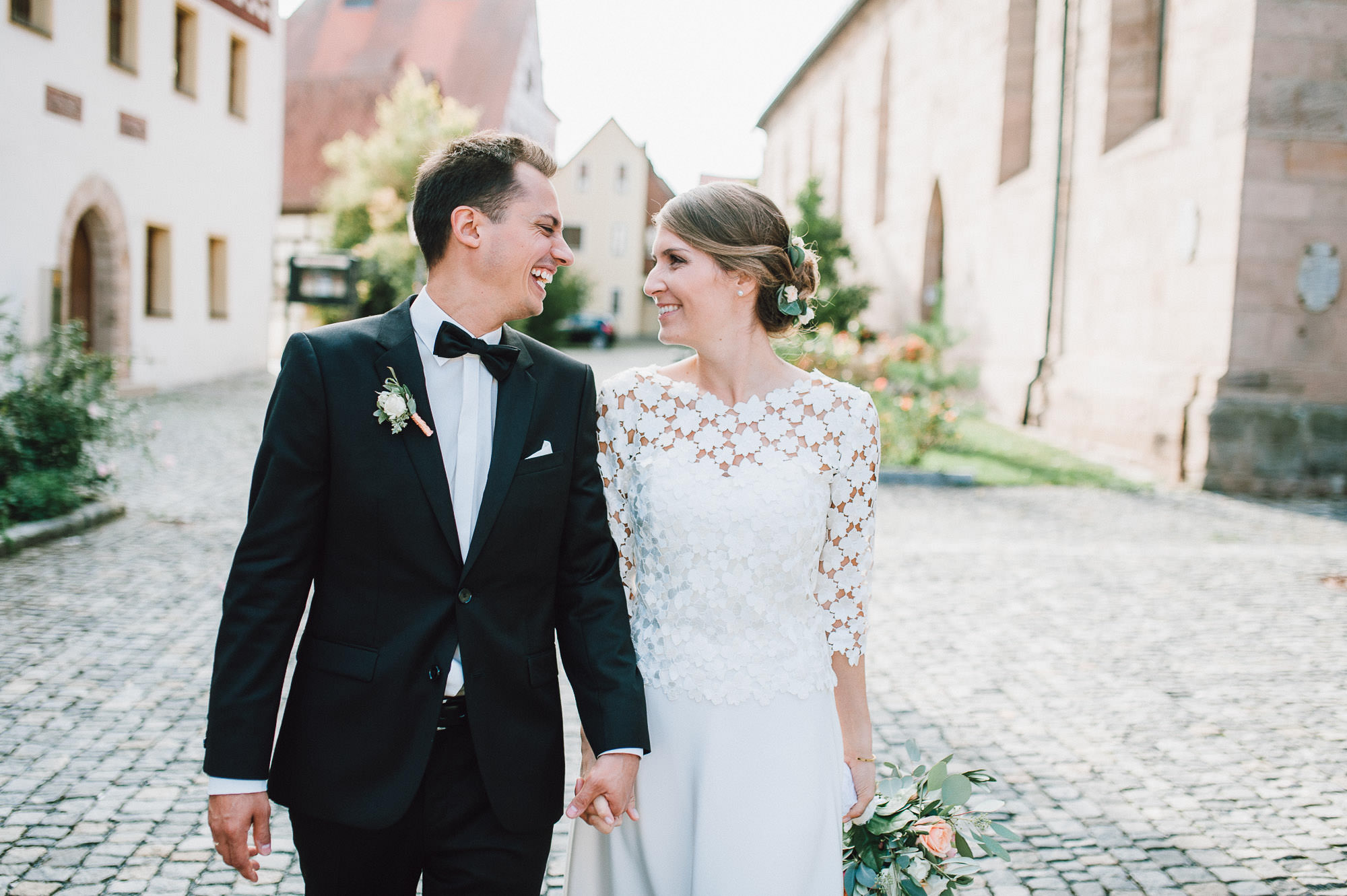 Glückliches Brautpaar in Herzogenaurach